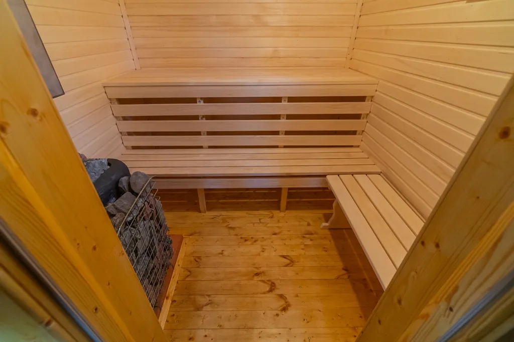 Уютный домик в тишине рядом с экотропой и баней за доплату