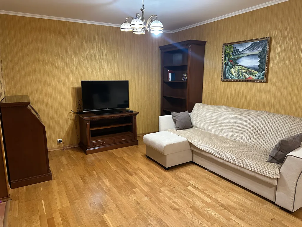Квартира Просторная трехкомнатная квартира на Проспекте мира — Москва