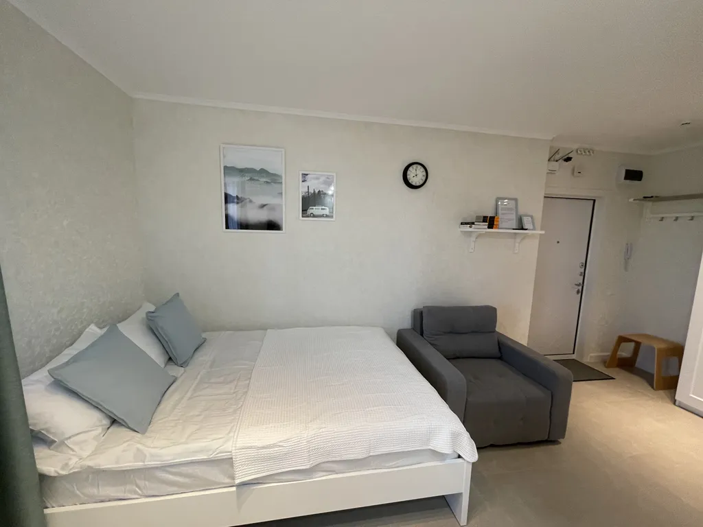 Квартира Квартира Уютная студия рядом с НИИ Петрова — Песочный