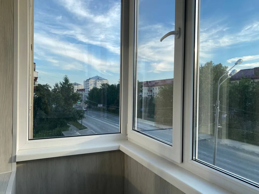 Солнечная двушка с новым ремонтом рядом с театром Чехова