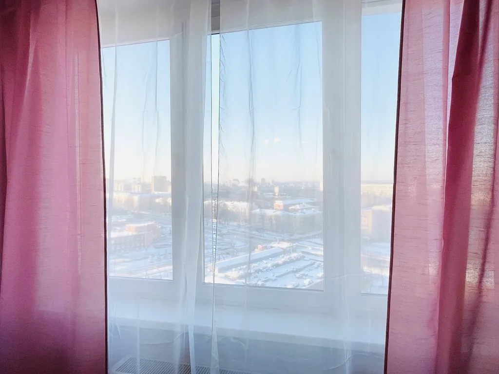 Апартаменты комфорт в центре с дополнительным диваном рядом с ОКБ