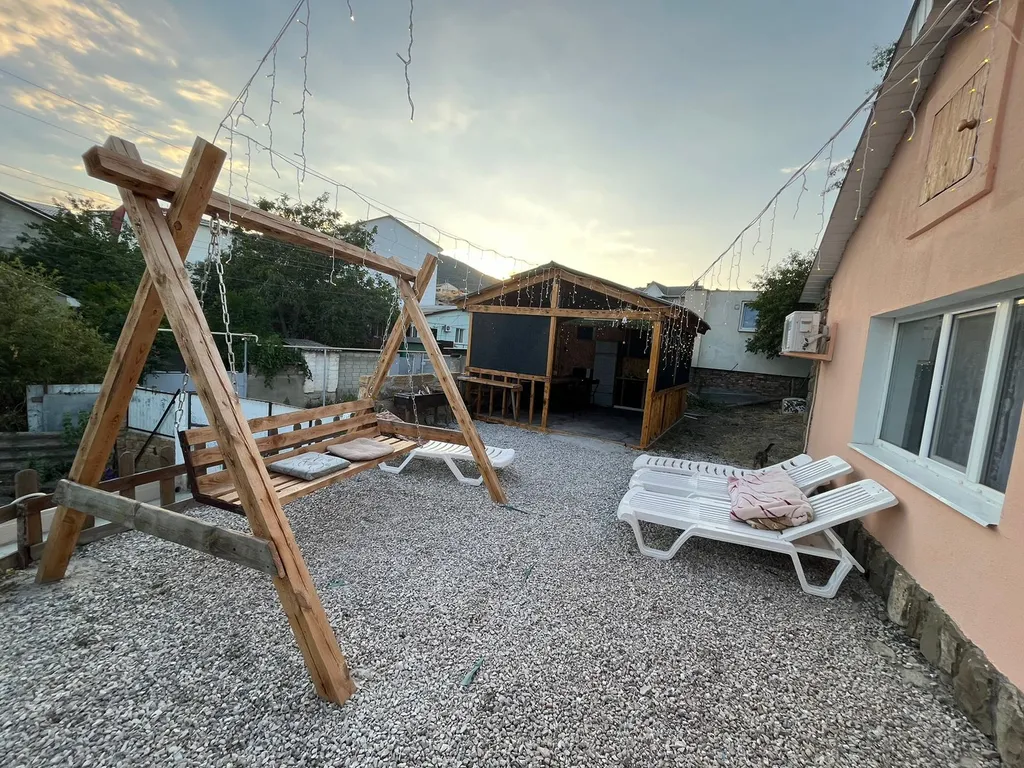 Трёхкомнатный дом под ключ без хозяев и соседей на территории