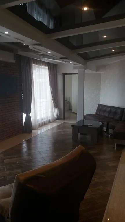 4-комнатная Квартира