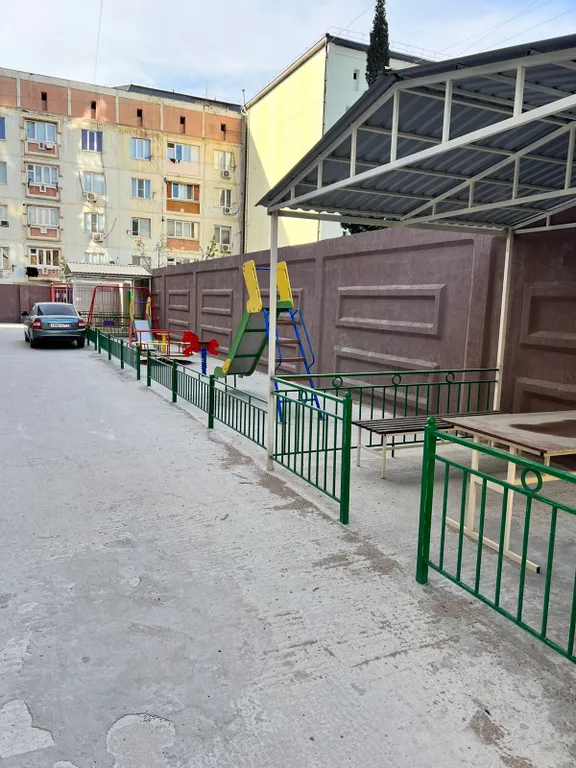 Квартира в элитном доме в центре города с видом на крепость