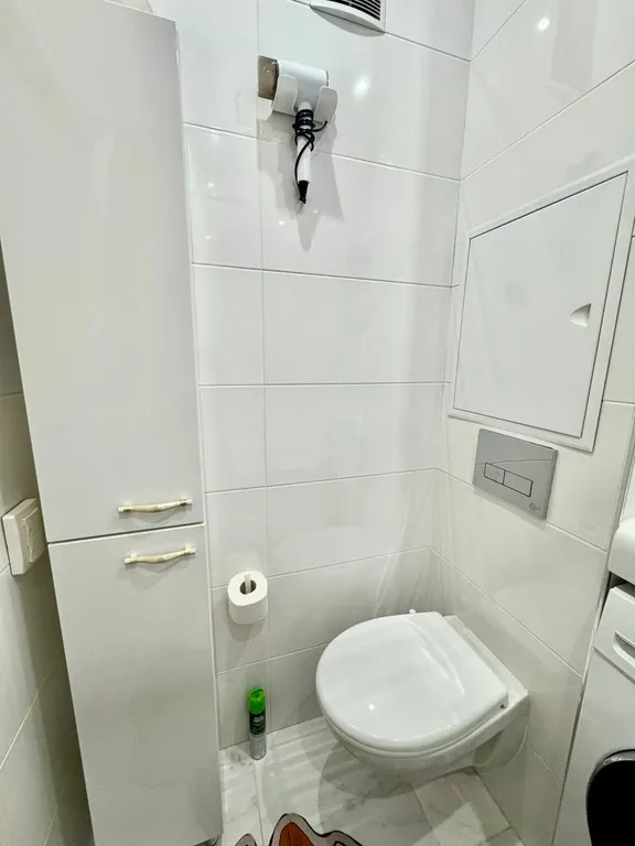 Просторная светлая однокомнатная квартира с уютной домашней атмосферой