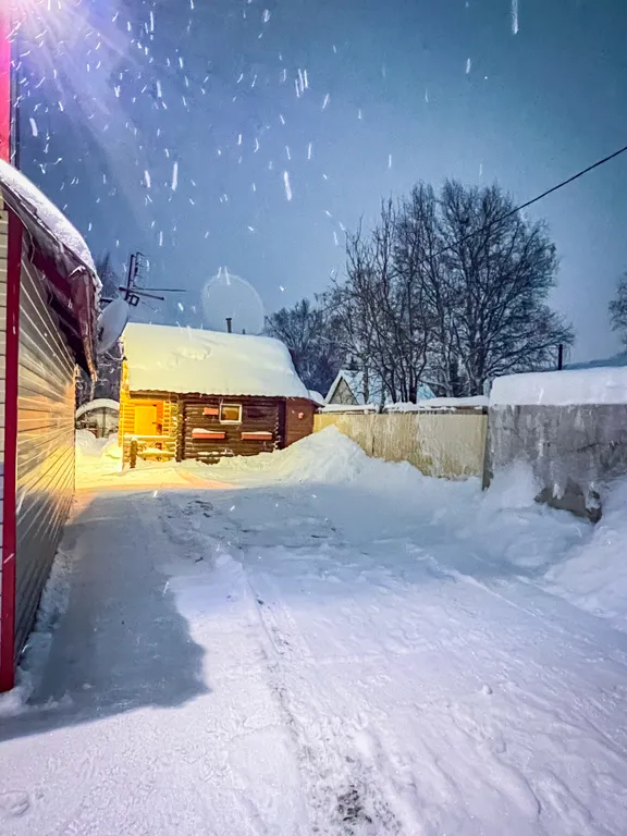 Двухэтажный дом+деревенская баня на дровах