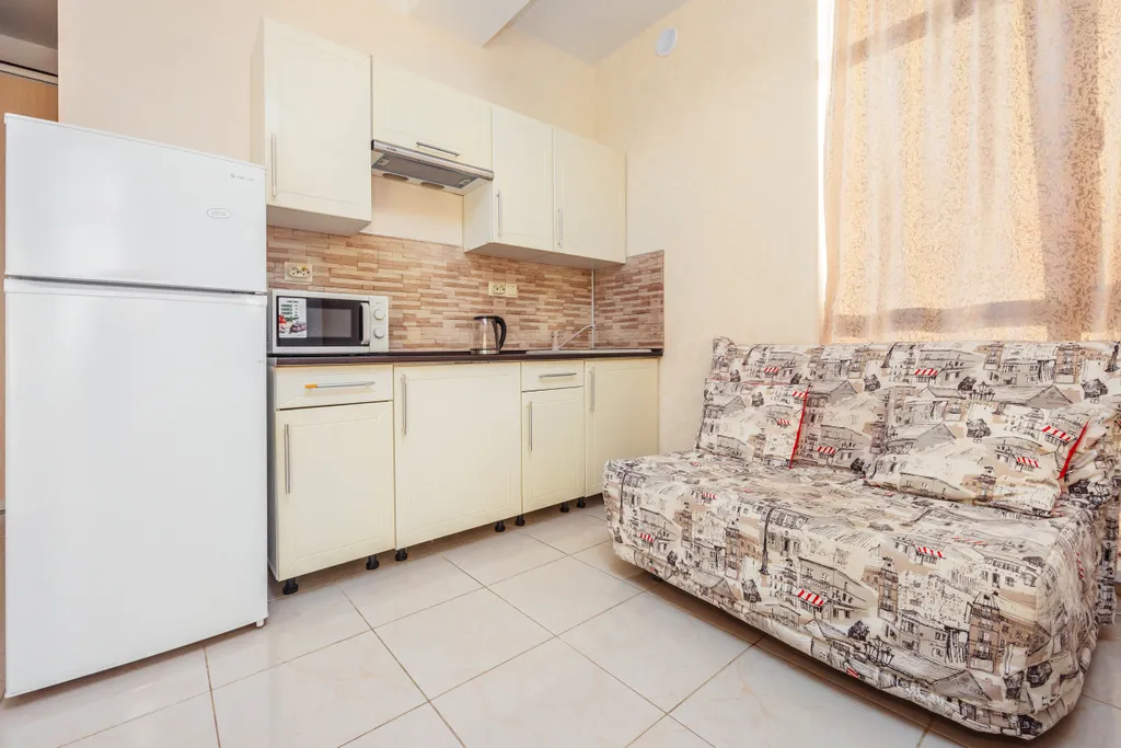 Уютная квaртиpа в Сириусе с пpeкрacным видoм на зeлeнь