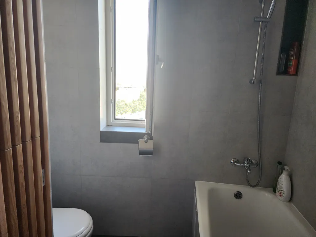 Дизайнерская небольшая квартира в центре города