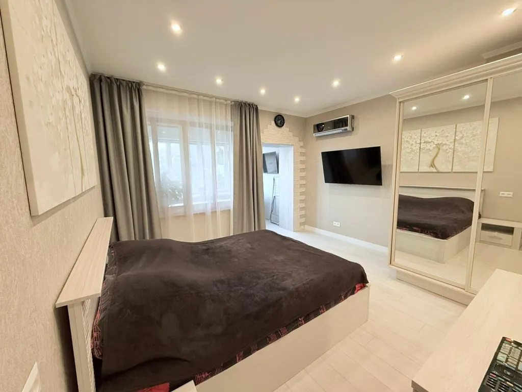 Однокомнатная квартира в центре возле моря