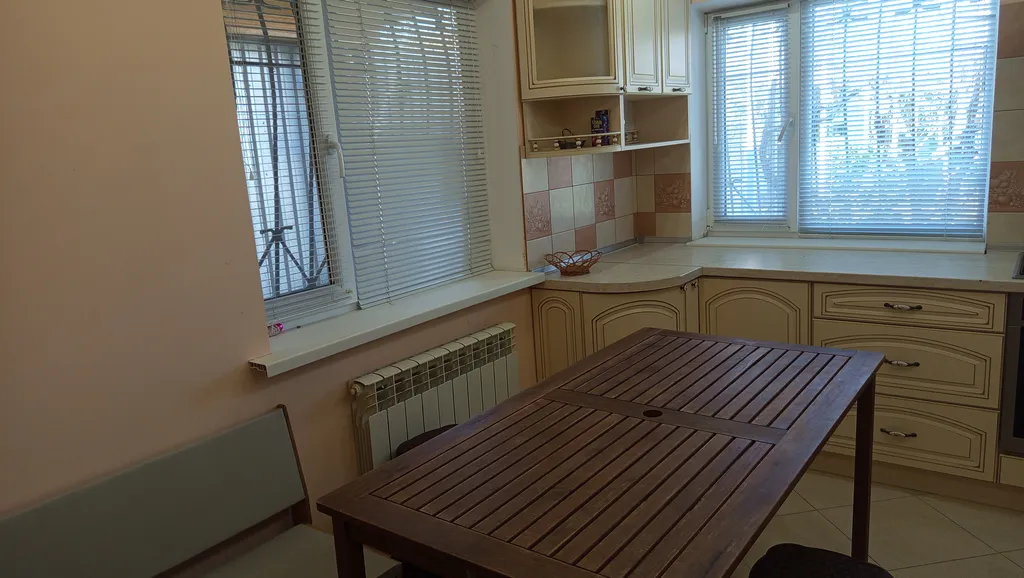 Дом на 7 чел с бассейном