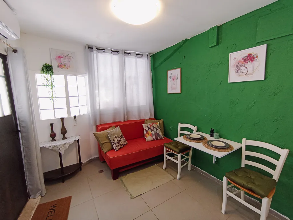 Винтажные апартаменты с зоной барбекю и большим двором для отдыха