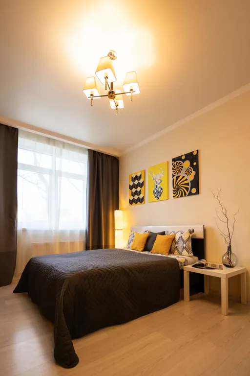 У спуска к морю