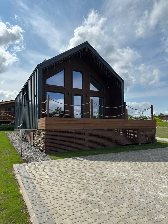 Уютный новый дом Твоя Хвоя