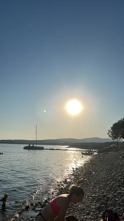 Квартира Квартира Уютный номер в частном секторе, 5 минут до моря — Геленджик