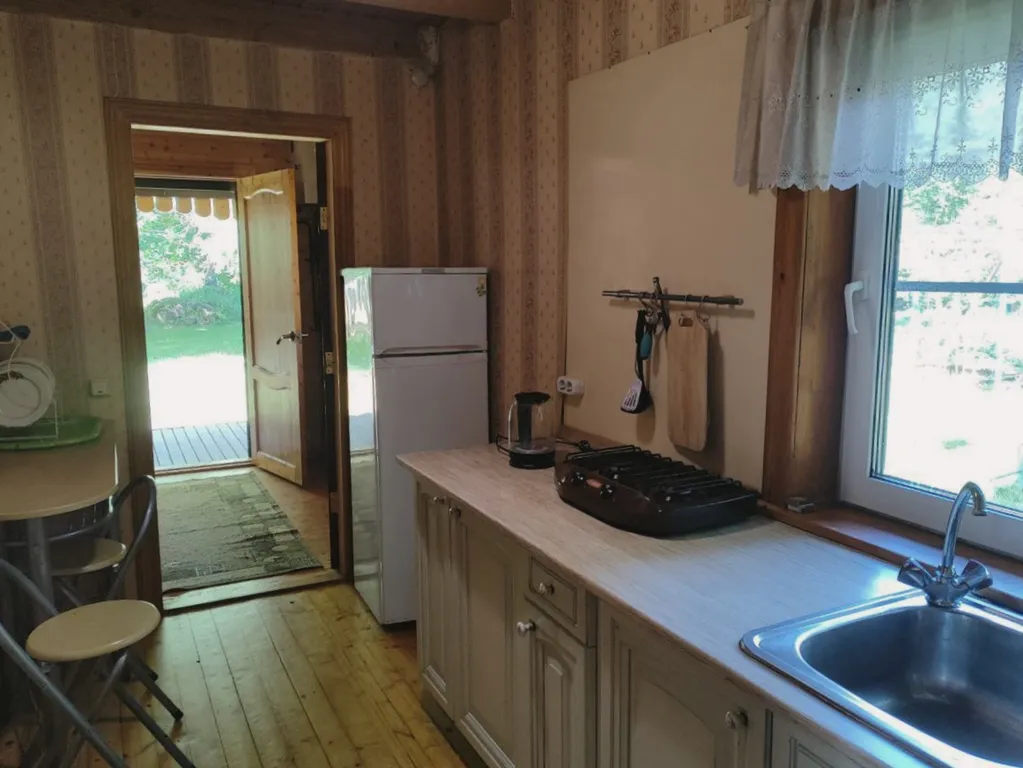 Уютный дом у сосен