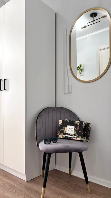 Студия с прекрасным видом из окна