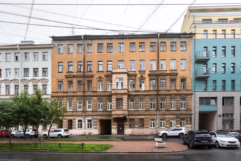 Футуристичная квартира с 1 спальней рядом с музеями искусств на Ваське