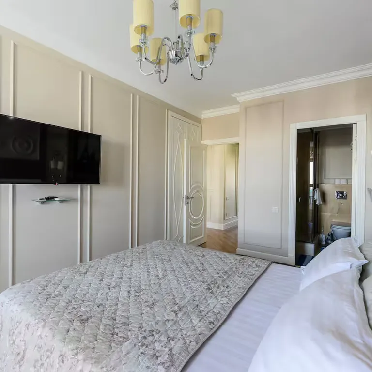 Уютные апартаменты у Арбата с красивым видом на горы