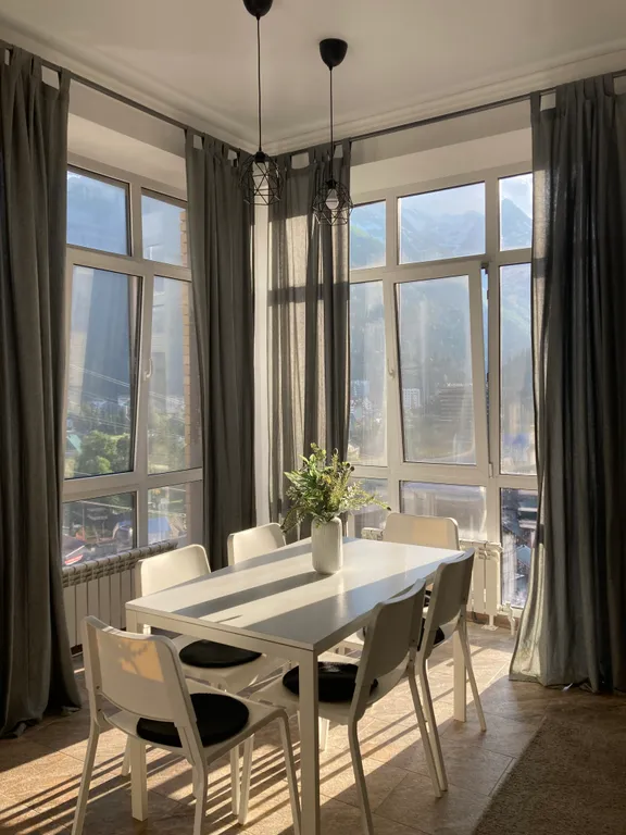 Просторная чистая квартира с видом на горы Домбая в 2 минутах от канатки