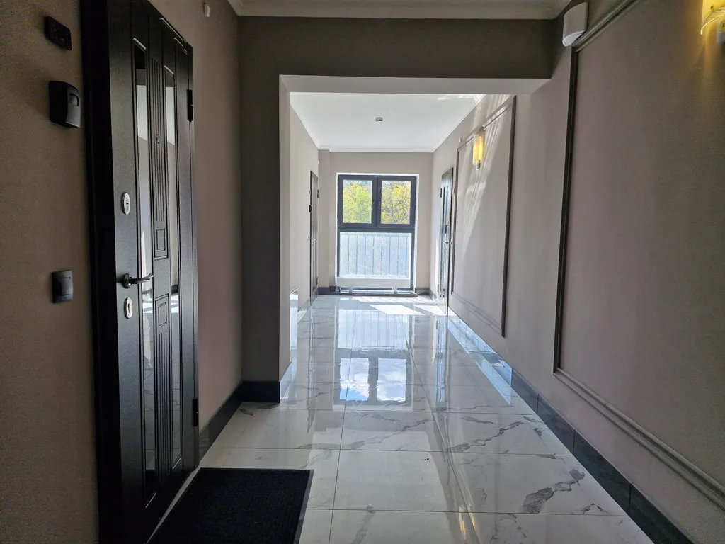 Новый стильный апартамент в шаговой доступности от моря