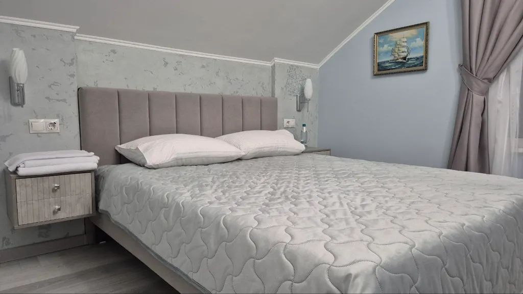 Коттедж Перламутр с сауной и 4 спальнями