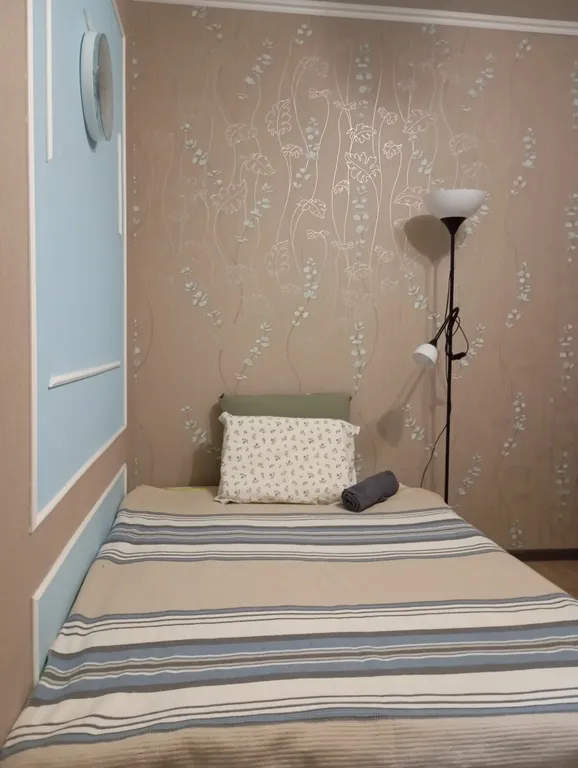 Бирюза, комната с ключом в частном доме