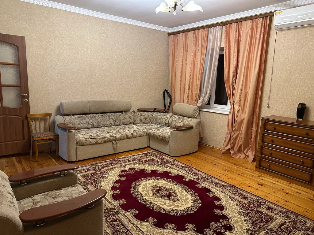 Уютный домик в тихом и спокойном районе