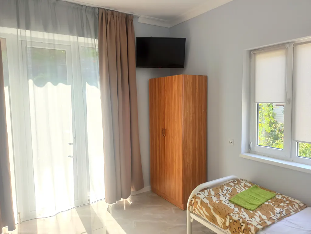 Коттедж Уютный домик в центре города недалеко от моря со всеми удобствами — Анапа