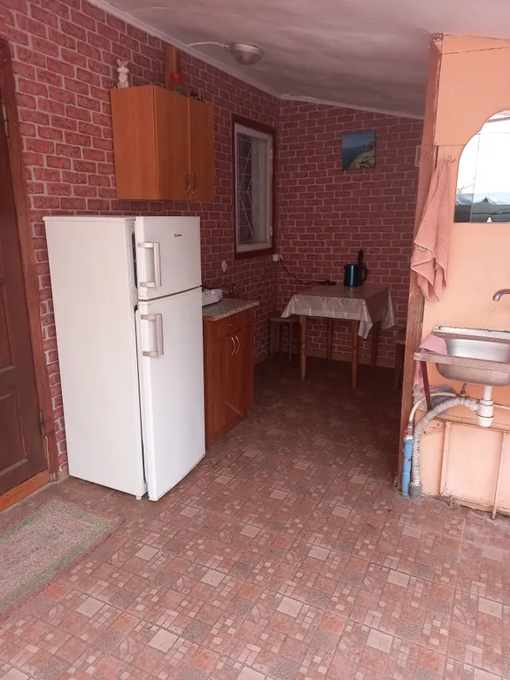 Предлагаю вашему вниманию дом под горой кошка