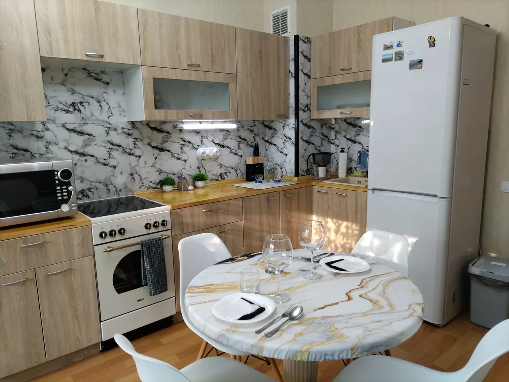 2-комнатная квартира только после ремонта в 20 мин. Пешком от метро — аренда посуточно в Парголово