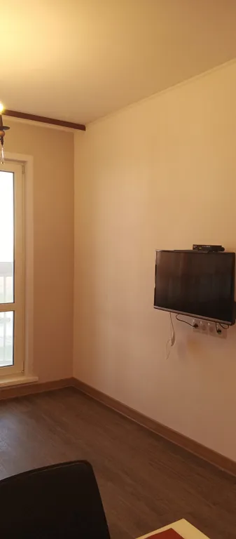 Евро трёхкомнатная и Лесопарк грибы белки и кукушки в Черте Города