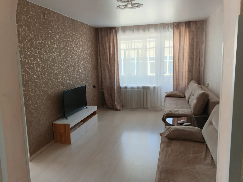 Двухкомнатная квартира рядом с Ж/Д вокзалом