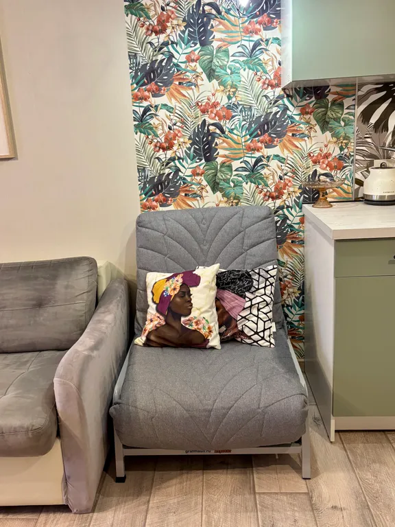 Уютная евродвухкомнатная квартира у моря