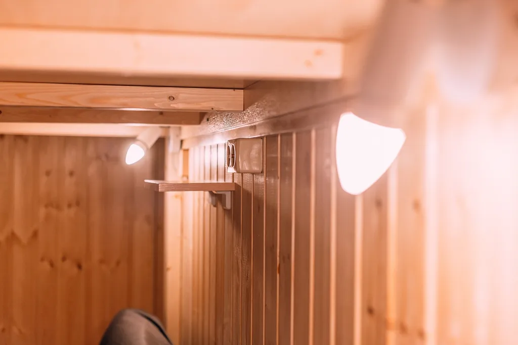 Комната со своим санузлом и мини-кухней в историческом центре