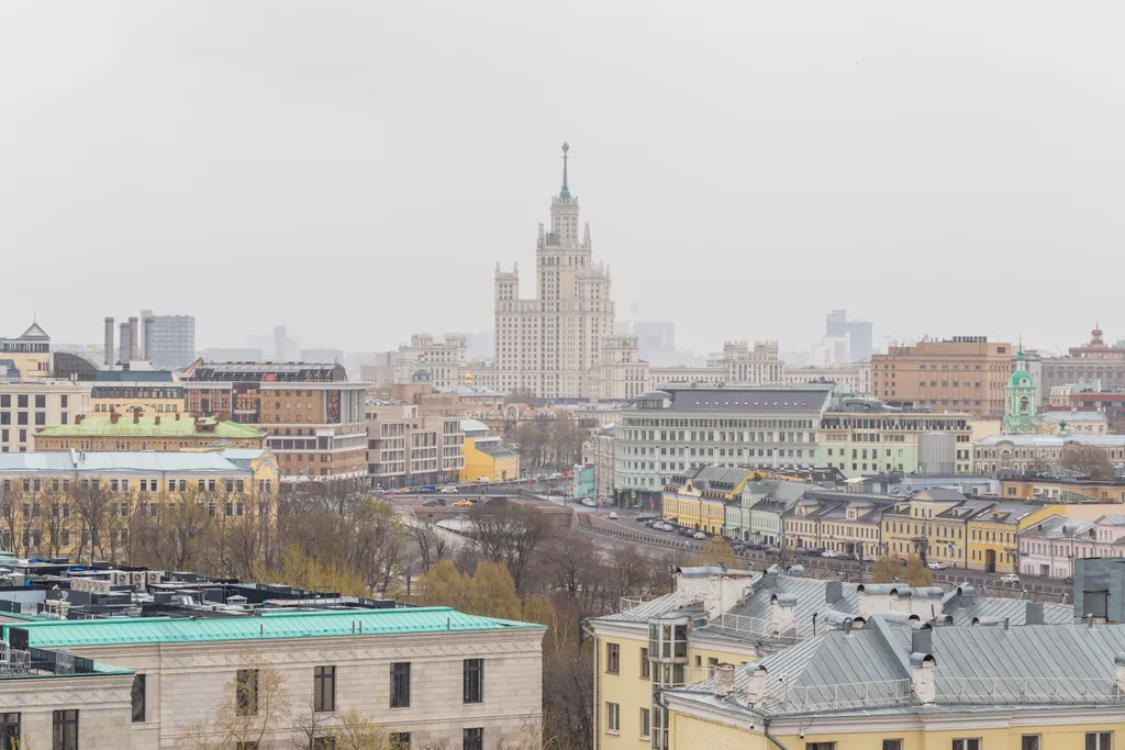 Квартира в доме правительства с видом на кремль