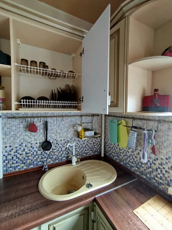 Замечательная квартира в районе 7 горбольницы с видом на горы