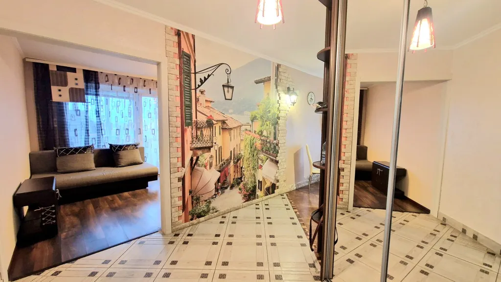 4-комнатная Квартира