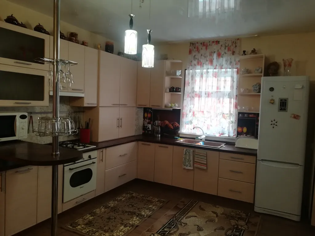 4-комнатный Дом