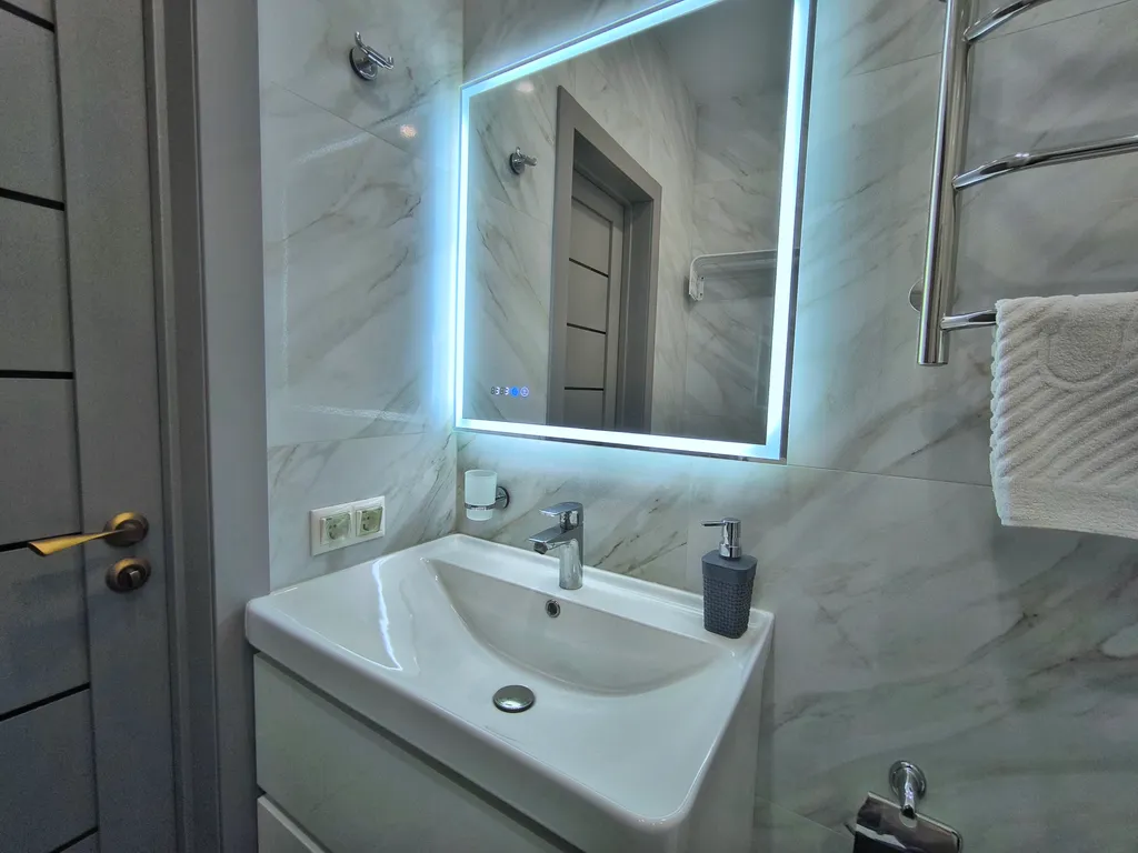 Студия в современном доме