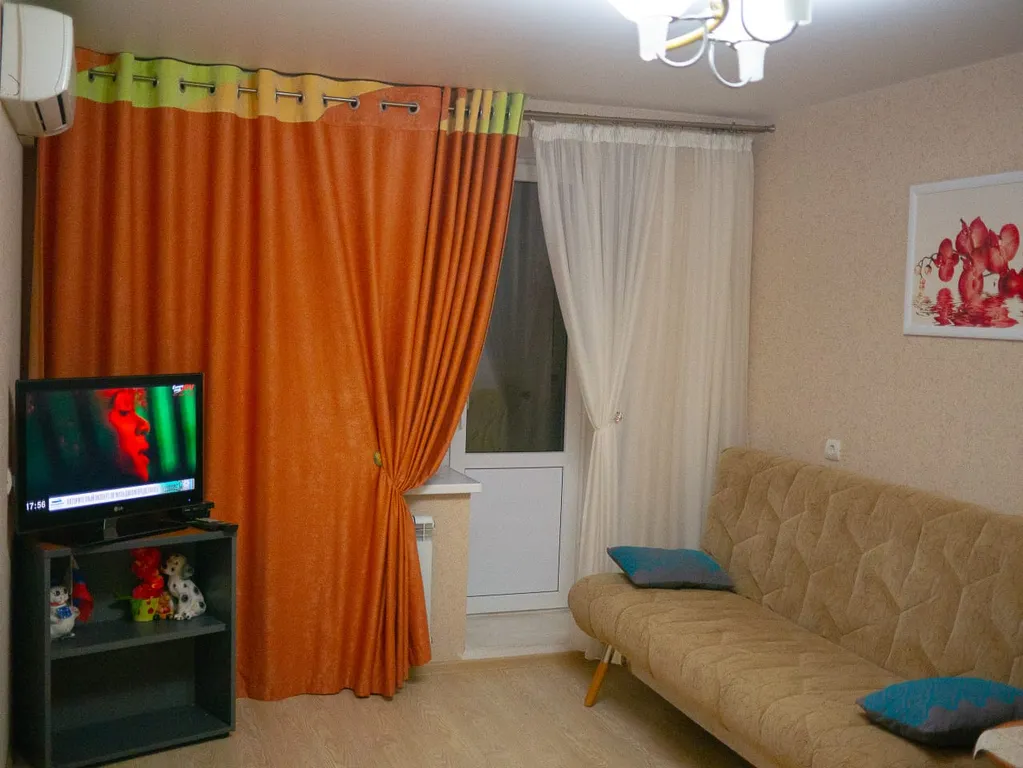 1-комнатная Квартира — аренда посуточно в Волжский