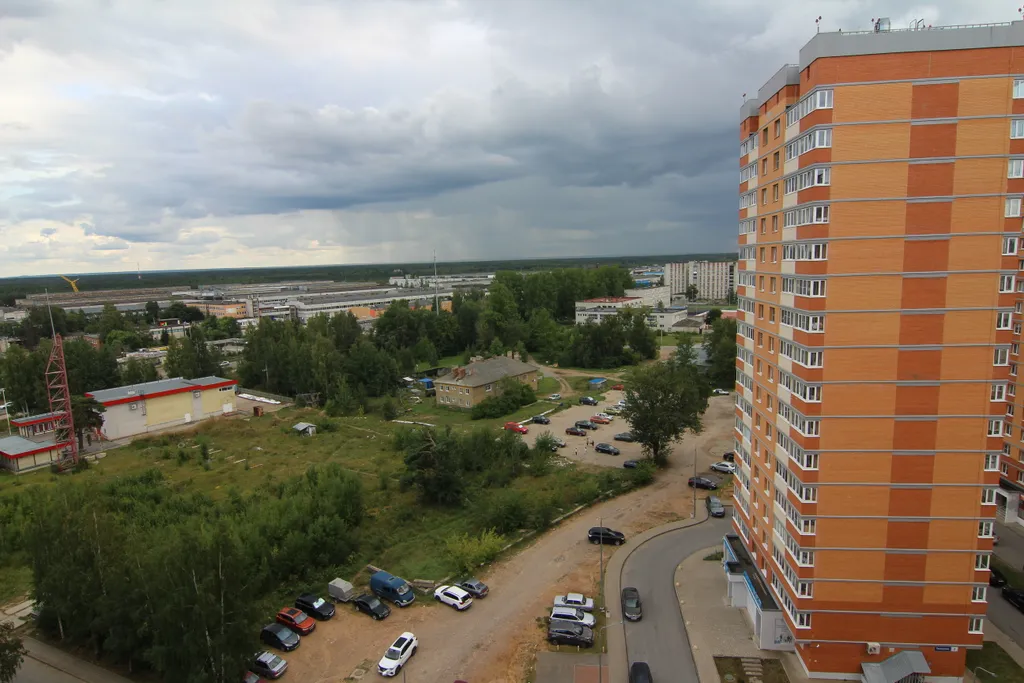 Двухкомнатная квартира в спальном районе