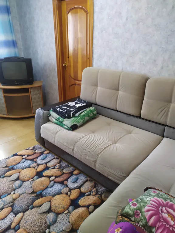 Квартира Уютная двухкомнатная квартира в центре — Лесозаводск