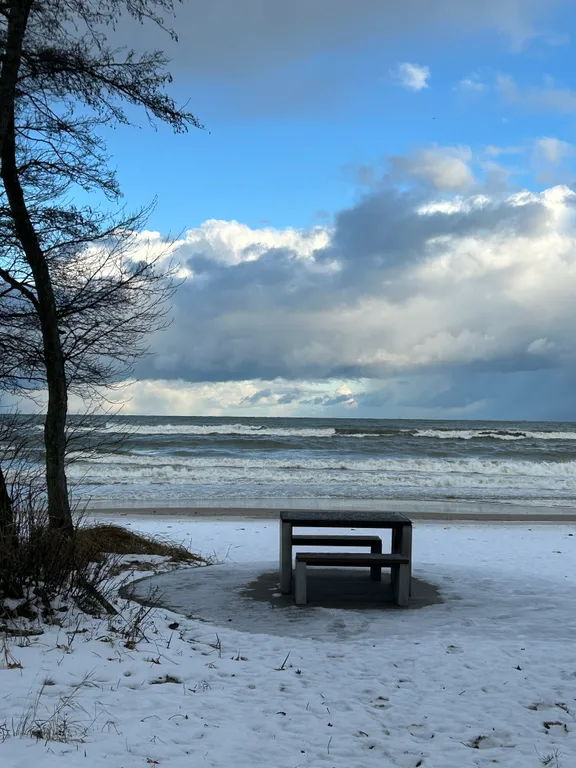 Уютный дом на побережье