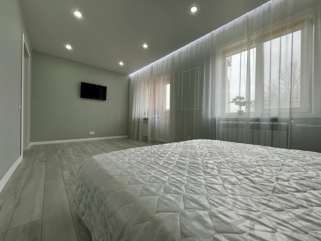 2 к.кв. в пяти минутах от Горного Воздуха не берем оплату за уборку