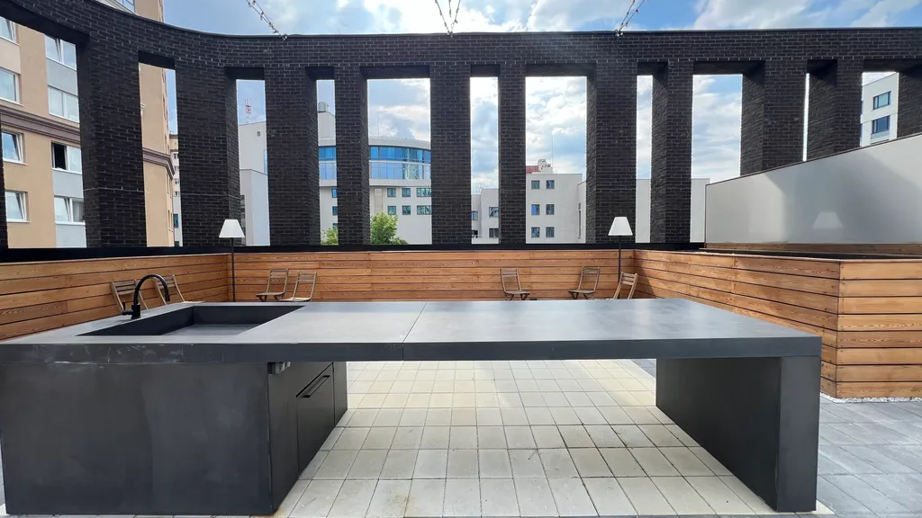 Апартаменты в центре с видом на город