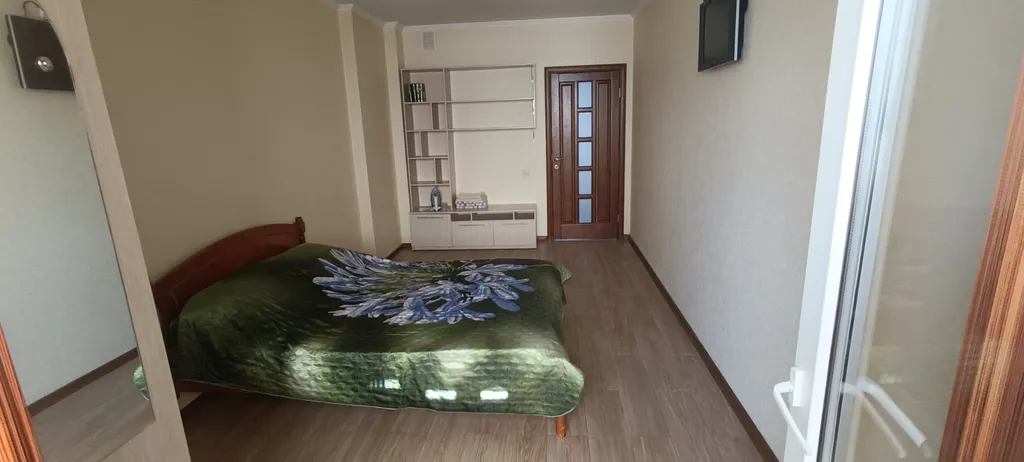 3-комнатная квартира в экологически чистом тихом районе — аренда посуточно в Саратов