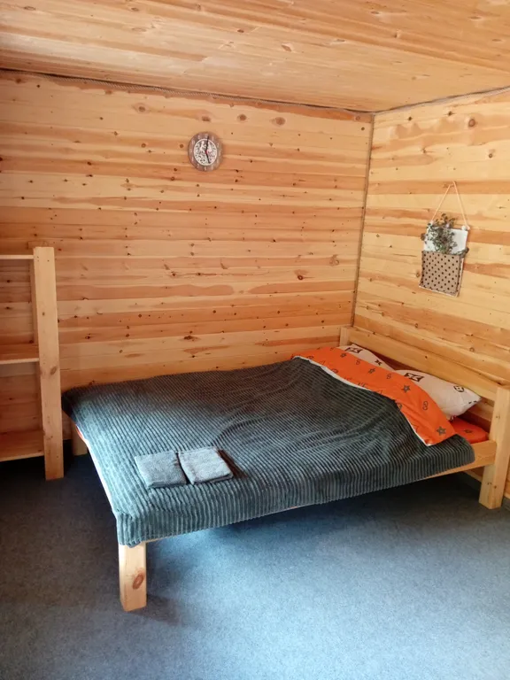 Коттедж Семейный — аренда посуточно в Ая