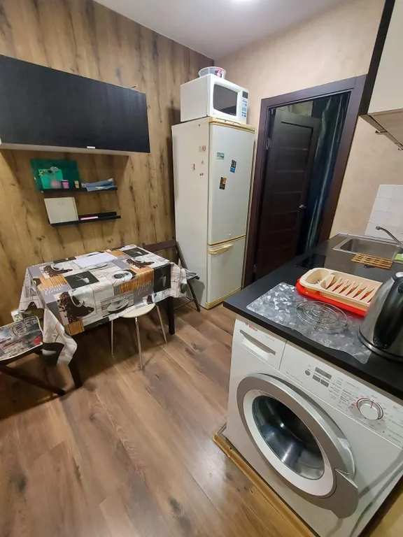 Квартира Квартира Зелёный район рядом с метро — Санкт-Петербург