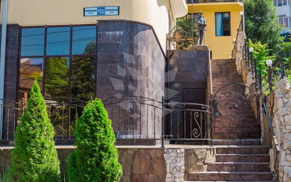 Квартира Квартира с 2 спальнями в центре в 10 минутах от моря — Сочи