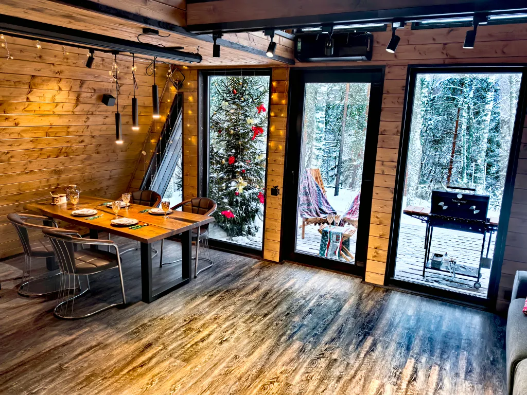 Дом в лесу и никаких соседей